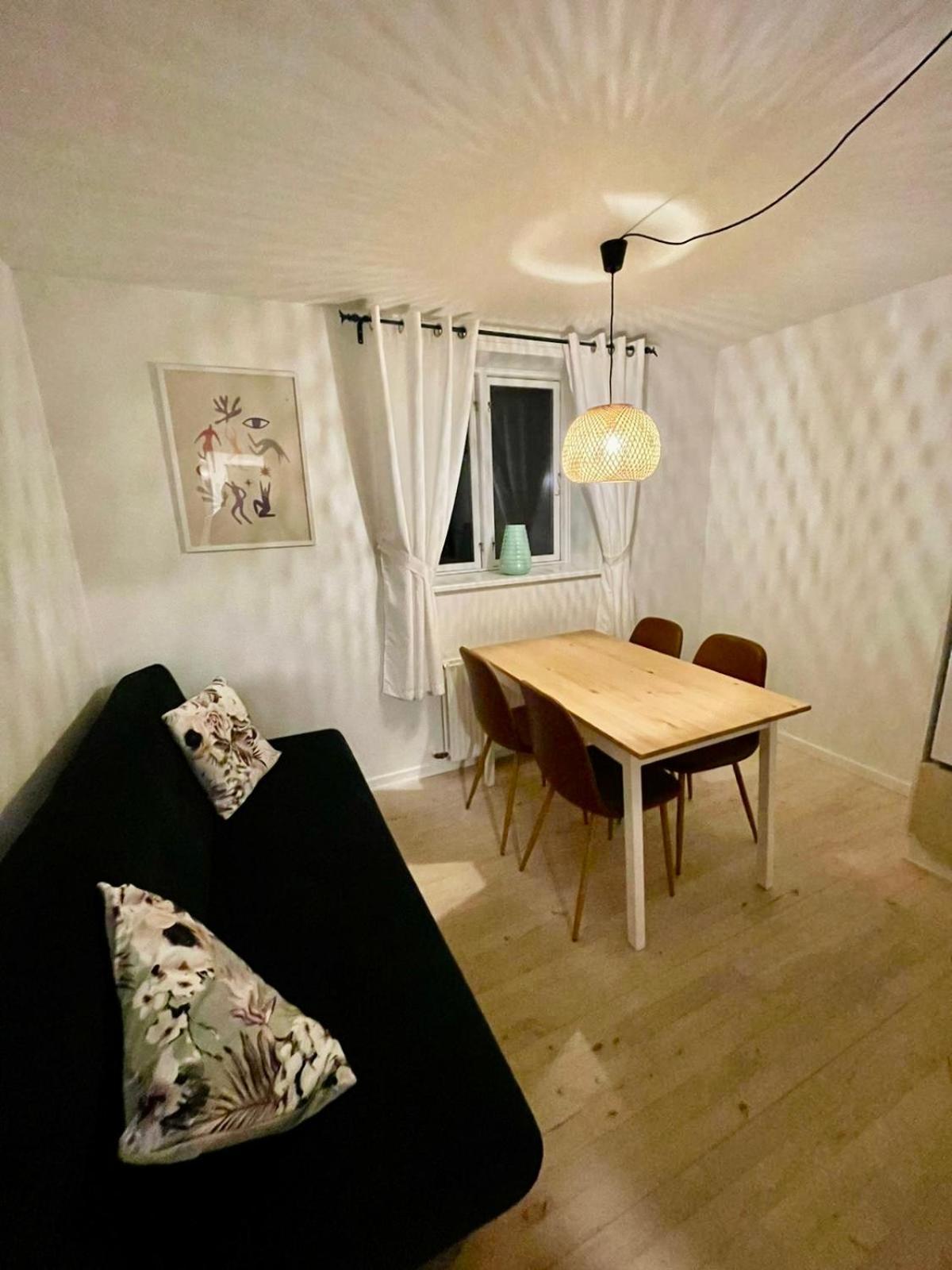 5 Minute Walk To Lego House - 50M2 Apartment With Garden / A Unit Billund Kültér fotó